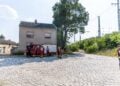 Einsatzfahrzeuge der Feuerwehr am Bahnhof Ruhland