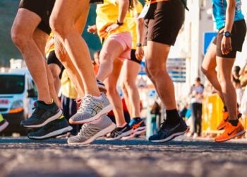 Läuferinnen und Läufer beim Finsterwalder Dutzend