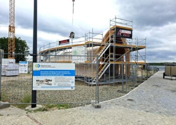 Neubau des Multifunktionsgebäudes KANU Sedlitz an der Sedlitzer Bucht im Lausitzer Seenland