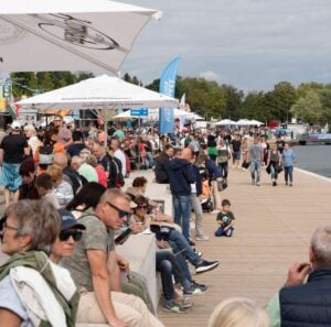Musik, Bootskorso und Feuerwerk: Senftenberger Hafenfest steht an