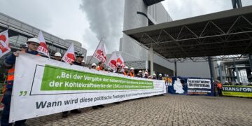 Protest gegen den "Südbonus" am Kraftwerk Schwarze Pumpe am 8. Mai