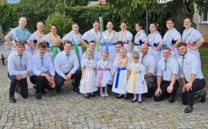 Dem Hahn geht es an den Kragen. Ströbitz feiert Erntefest