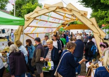 Brotmarkt Zeischa: Besucherandrang rund um die Mondsichel beim Naturparkfest