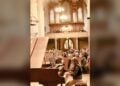 Pianistin Kimberly Dohmel beim Schuljahresabschluss der Kreismusikschule
