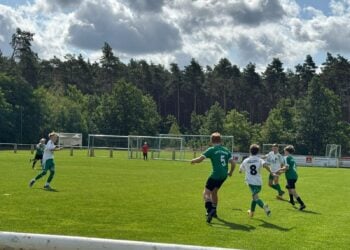 D-Junioren der BSG Chemie Schwarzheide in einem Testspiel auf dem Rasenplatz