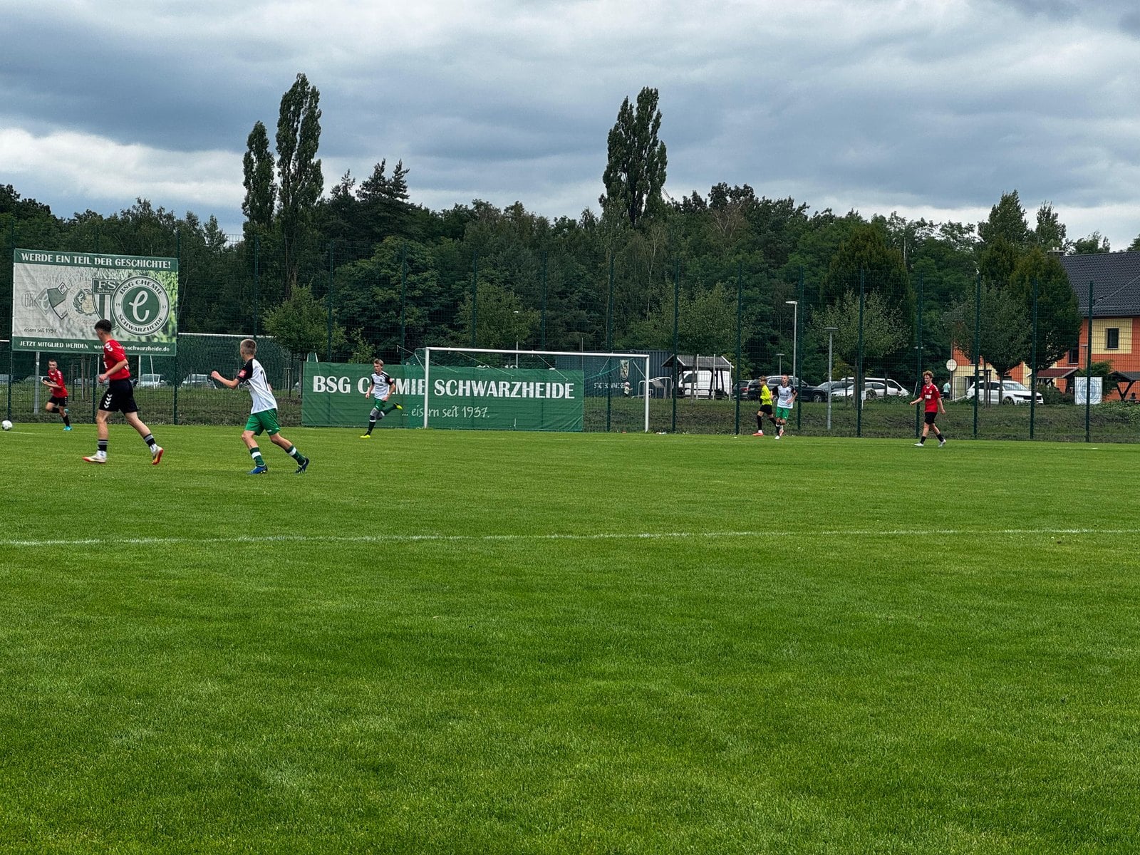 Spielszene beim Auftakt der Schwarzheider B-Junioren