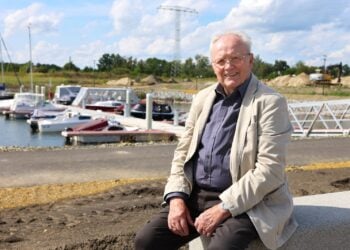 Wolfgang Kaiser bei einem Spaziergang am Sedlitzer Hafen