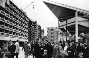 Zwischen Zeiten: Segeltuchfabrik Cottbus zeigt 500 Lausitz-Fotografien