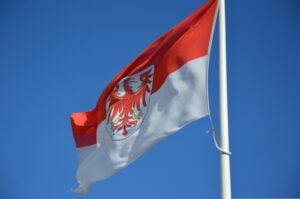 Brandenburg baut Bürokratie bei öffentlichen Ausschreibungen ab