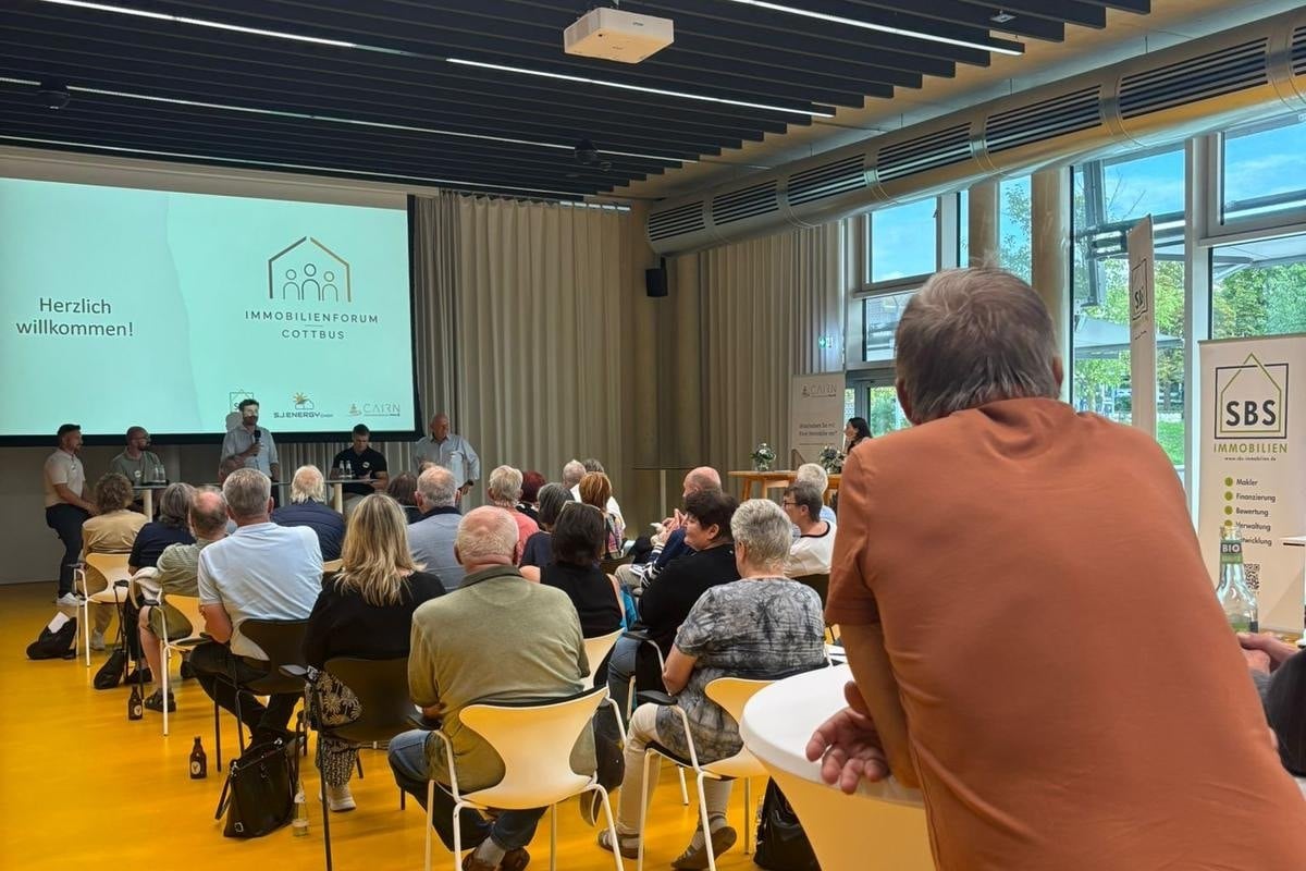 Blick in den Saal beim Immobilienforum Cottbus