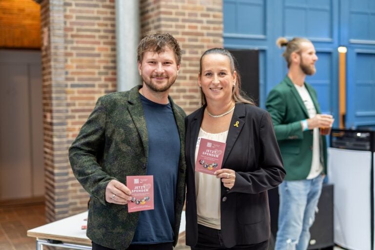 Gäste der „Beats & Business“-Party im Cottbuser Dieselkraftwerk