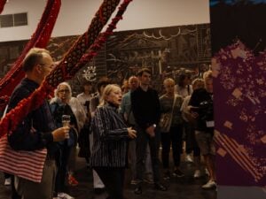 Museumsnacht: Irischer Abend in Dissen, Biennale-Finale in Forst