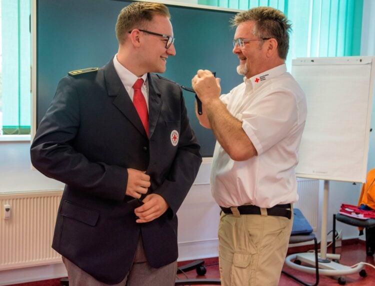 Max Lehmann in DRK-Einsatzkleidung