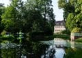 Brücke über den Schwarzen See im Branitzer Park