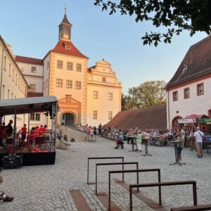 Schlössernacht in Finsterwalde mit Rock ’n‘ Roll