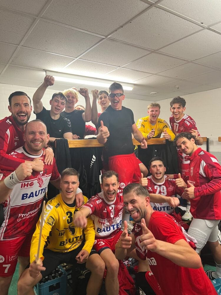 Handballer des LHC Cottbus beim Auswärtsspiel in Ludwigsfelde
