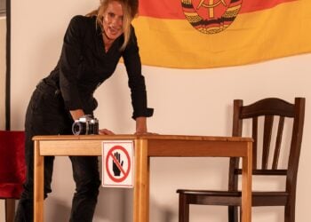 Schauspielerin Anja Kimmelmann in der Rolle der Monika Haeger