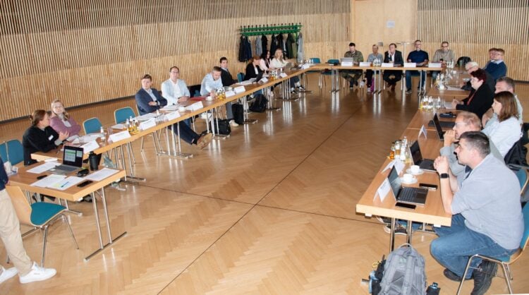 Netzwerkpartner im Bürgerzentrum Herzberg beim Auftakt für die Region Schönewalde/Holzdorf