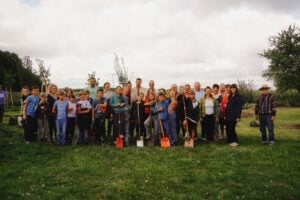 Neue Streuobstwiese mit 15 Obstbäumen in Lübbenau angelegt