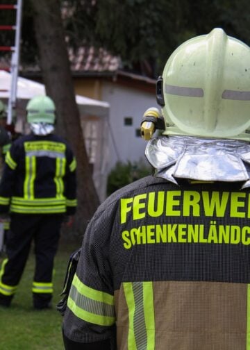 Einsatzkräfte der Feuerwehr Schenkenländchen in Klein Köris