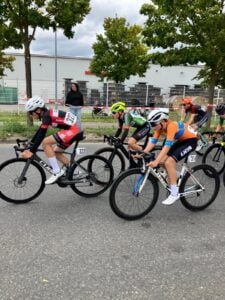 Beim RK Endspurt fahren die Jüngsten im ersten Rennen aufs Podest