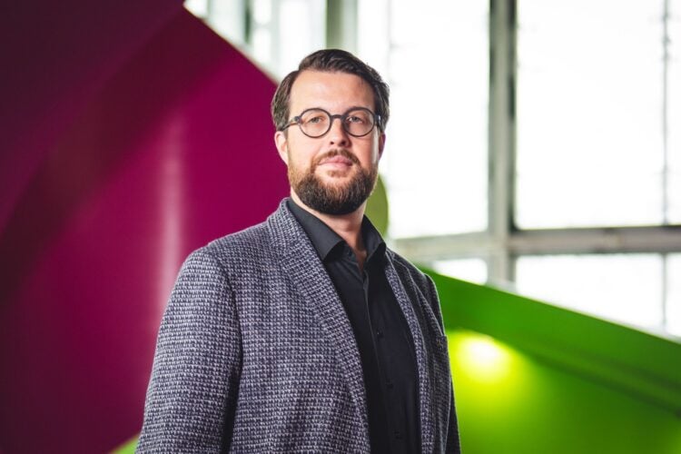Prof. Maximilian Piotraschke von der BTU Cottbus-Senftenberg