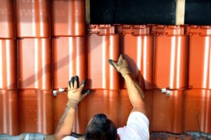 Dachdecker in Cottbus und Spree-Neiße bekommen 3,4 Prozent mehr Lohn