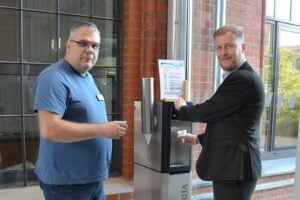 Kreishaus in Forst hat zwei kostenlose Trinkwasserspender