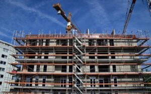 In Spree-Neiße kostet ein Neubau dreimal so viel wie der Bestand