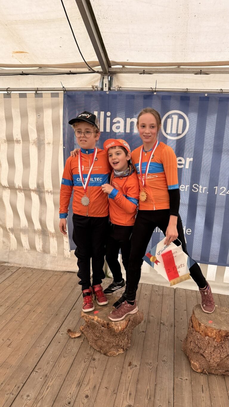 Nachwuchs des RK Endspurt 09 Cottbus bei der MTB-Landesmeisterschaft in Lichterfeld