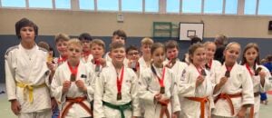 Seepokal in Senftenberg: Neunmal Gold für ASAHI Spremberg!