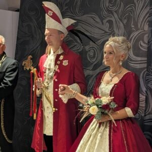 Neues Prinzenpaar für Lausitzer Karneval gekrönt: Robert I. & Daisy I.
