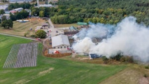 Großbrand in Lübben: Scheune steht vollständig in Flammen