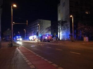 Brennendes Papier löste nächtlichen Feuerwehreinsatz in Cottbus aus