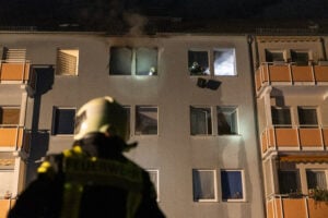 Großeinsatz in Calau: 25-Jähriger stirbt bei Wohnungsbrand