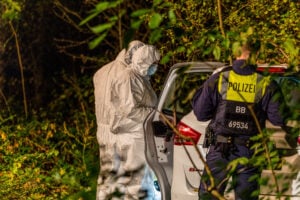 Toter im Wald bei Teupitz: Hinweise auf vermissten Wildauer