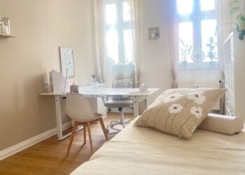 Heller Therapieraum der Praxis Sensi Vitalis in Cottbus